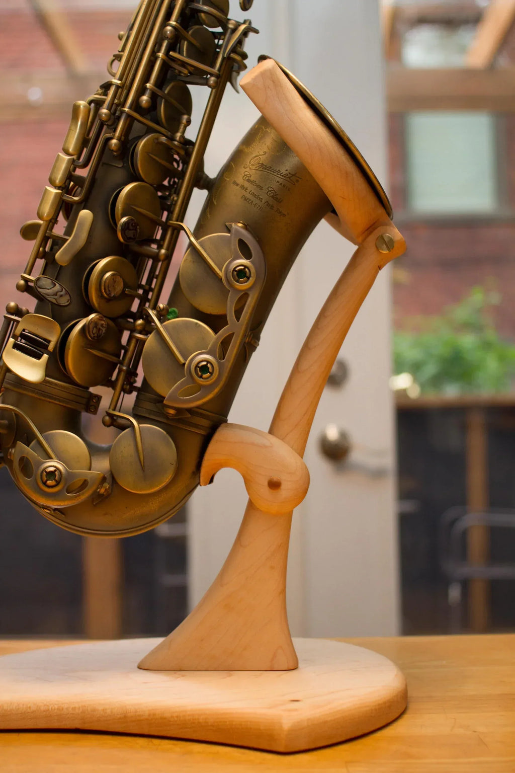 Alto Saxophone stand Wood&Winds - Wind Instrument Proshop