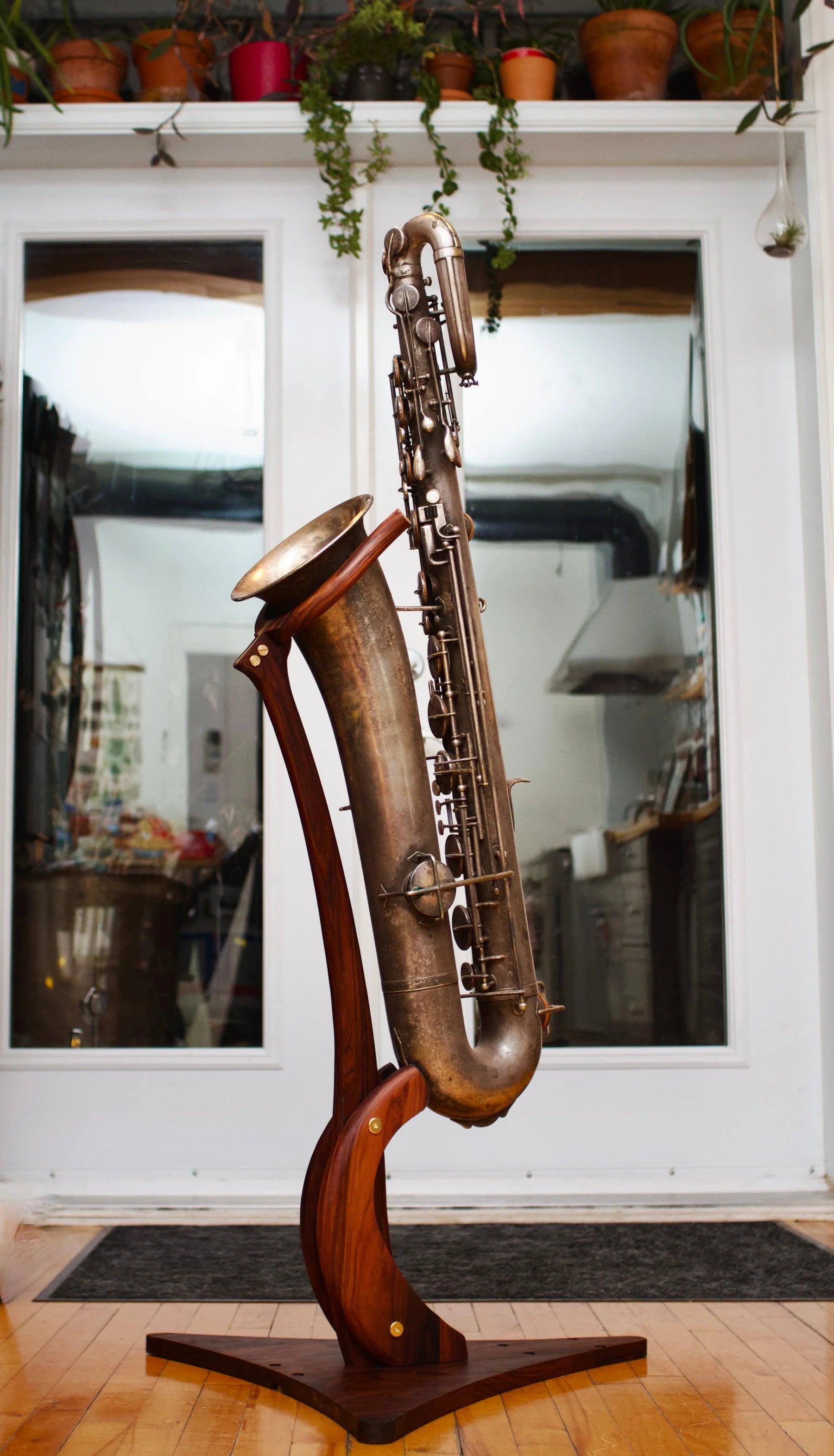 Bari Sax stand Wood&Winds