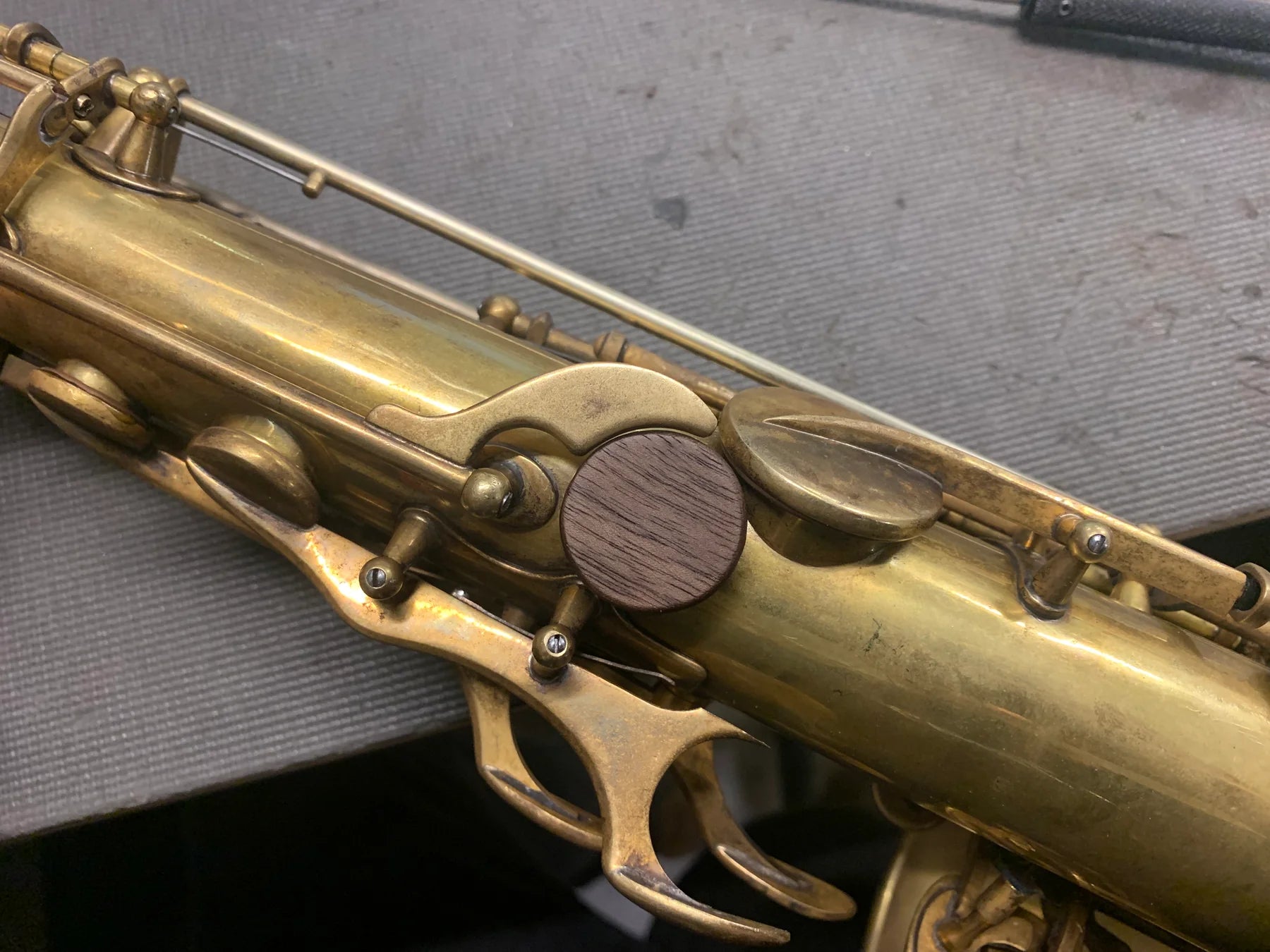 Comfort Thumbrest for Saxophone Wood&Winds